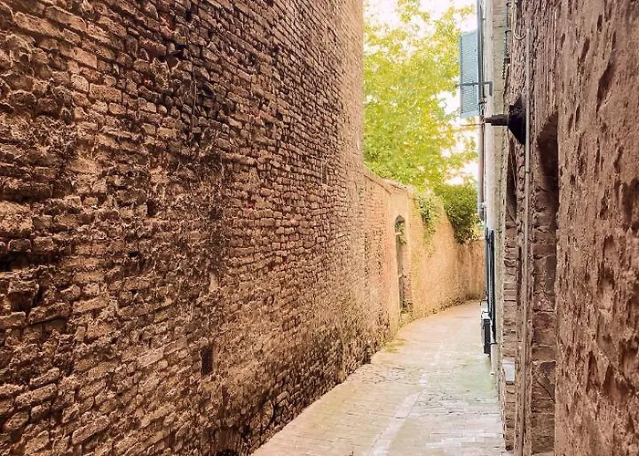 Casa Corsi *